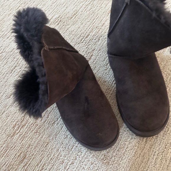 UGG Neumel High Chestnut Brown Suede Fur Boots Mens Size 10  Brown Ugg boots. Suede size 10